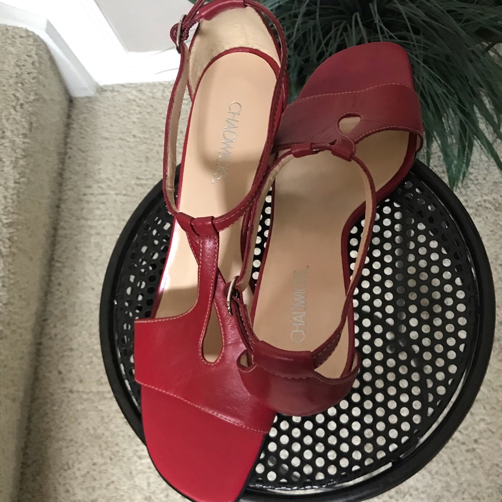 🆕 Chadwicks Red 2-3/4” Tapered Heels - Picture 6 of 7